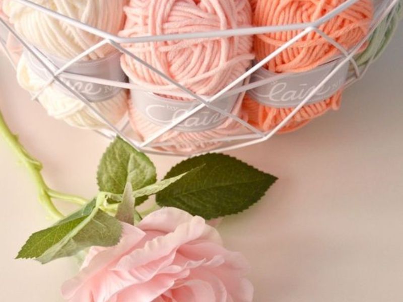 Lựa chọn sợi len để móc hoa hồng len