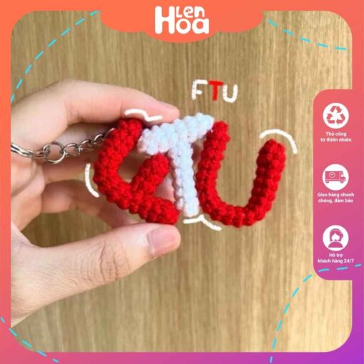 Móc khoá len chữ FTU